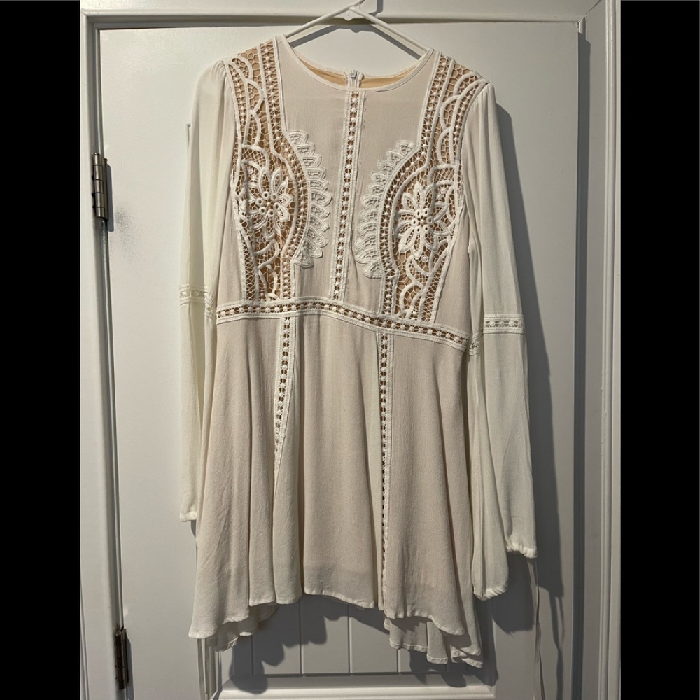 Women’s dress